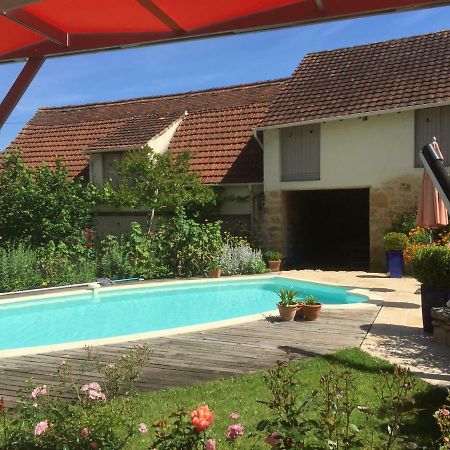 Maison D' Hotes Individuelle La Relinquiere Milhac Экстерьер фото